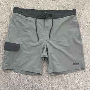 Duluth Trading Co DuluthFlex Bull Moose 9" Board Shorts/Swim Trunks Size 40 Gray